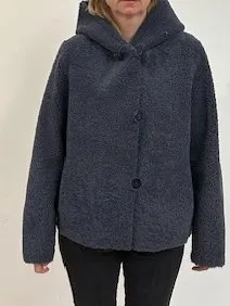 399HD G  Reversible shearling jacket   just 3 left 1/S  1/M  1/L   $450 sorry no additional discounts apply