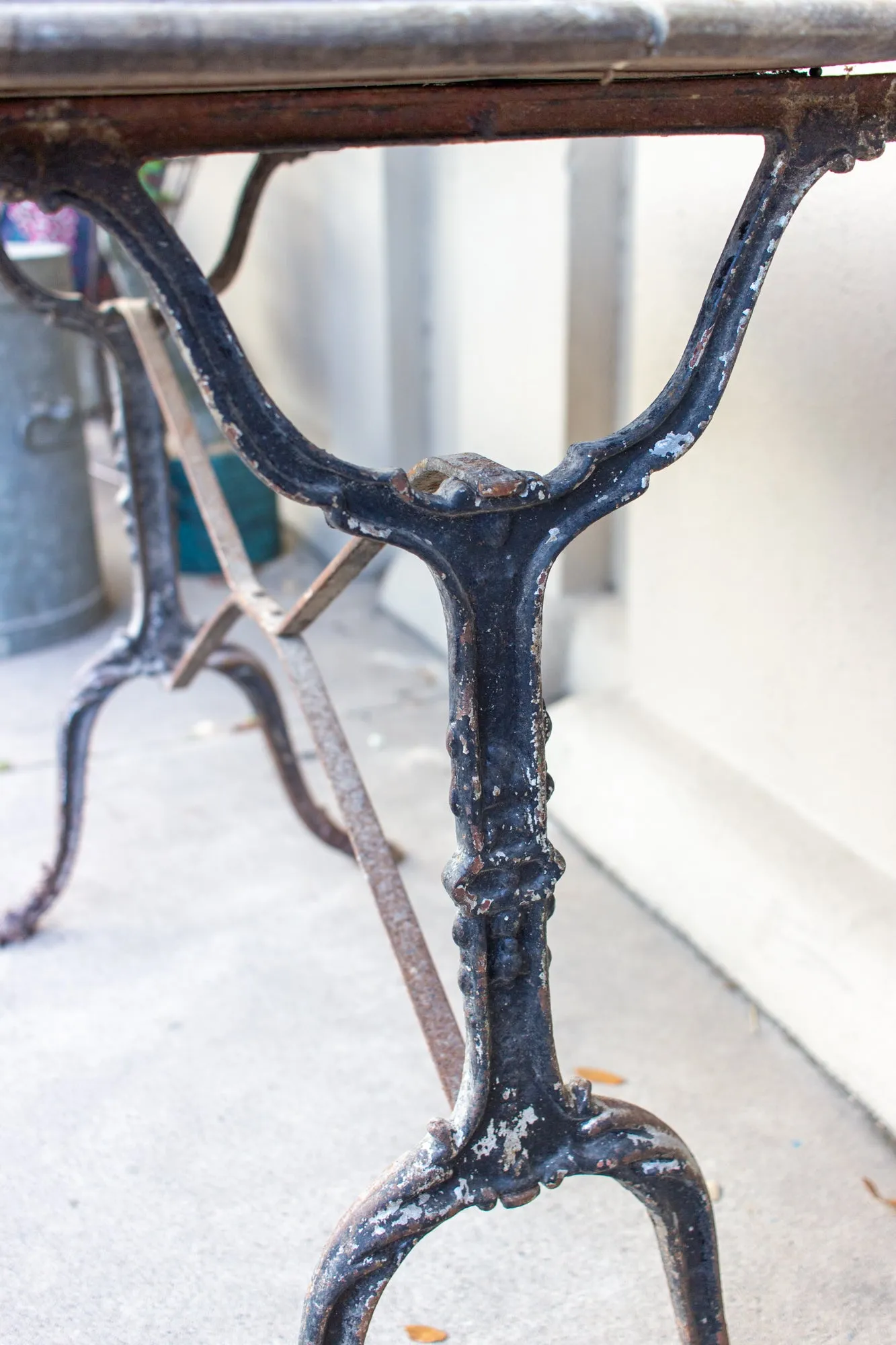 Antique French Distressed Garden Bistro Table with Black Iron Base