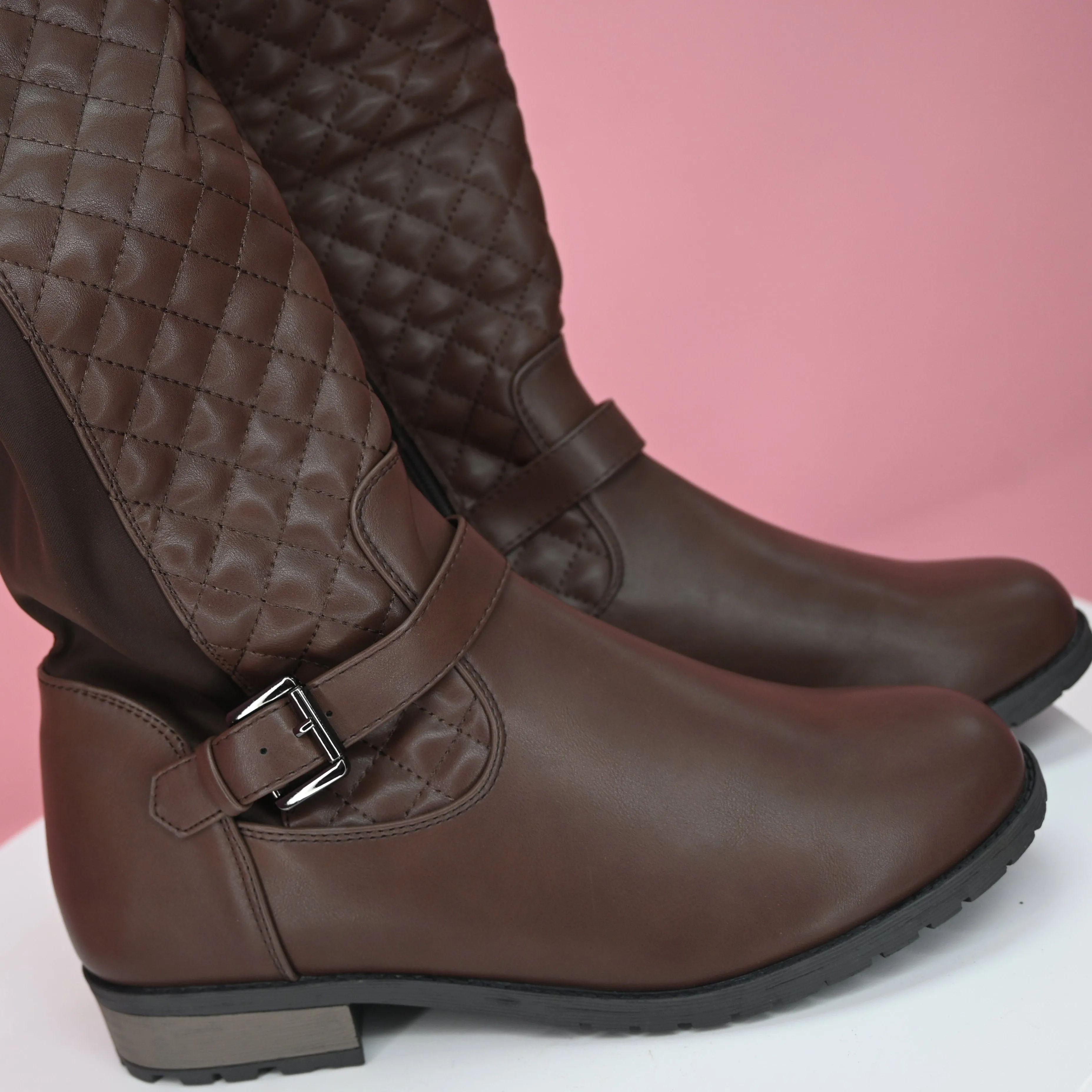 BROWN BOOT