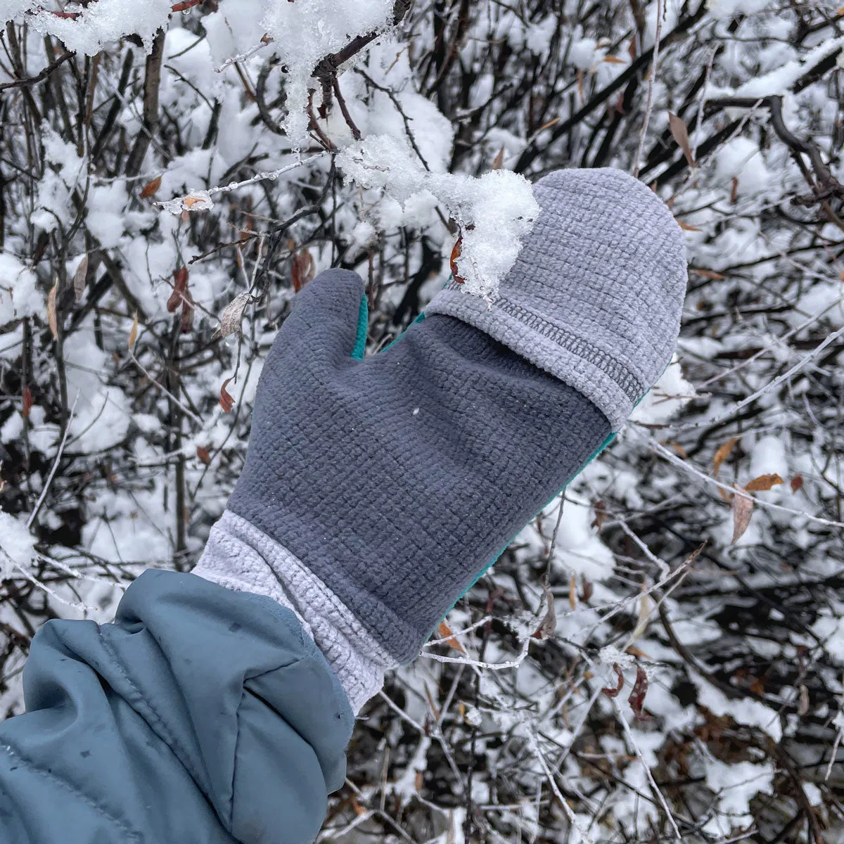 CAMP Mittens