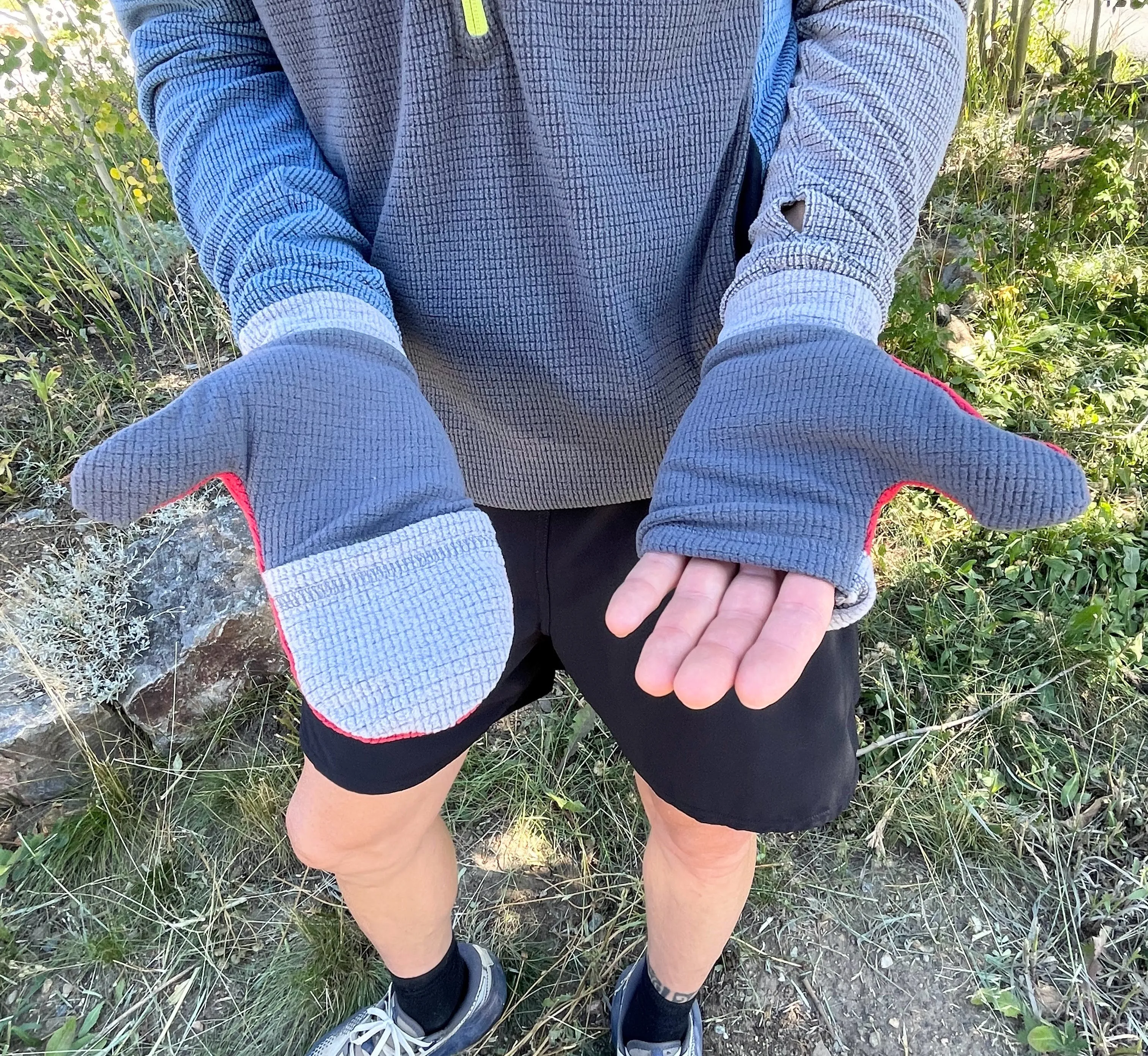 CAMP Mittens