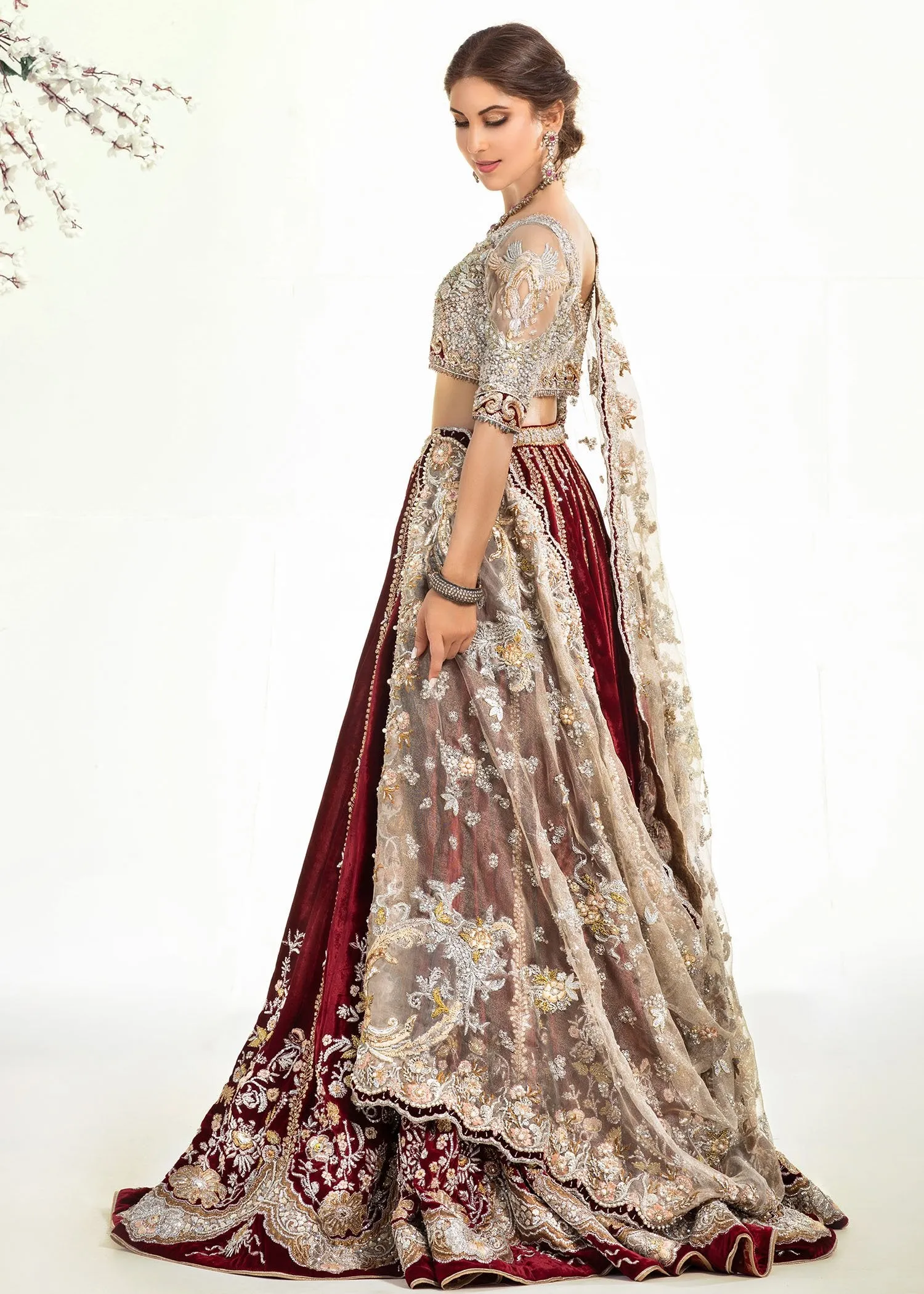 Heavy Lehnga Wear for Bridal in Ivory Color #Y6048