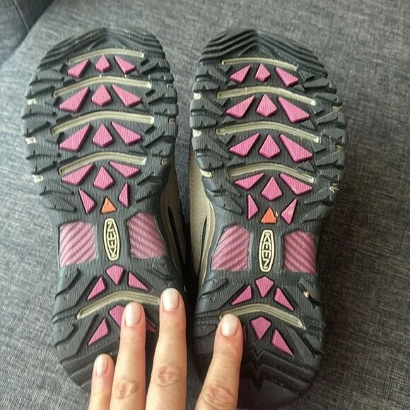 Keen Women's Targhee III Size 6,5