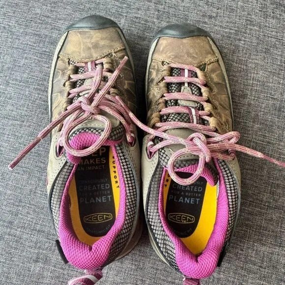 Keen Women's Targhee III Size 6,5