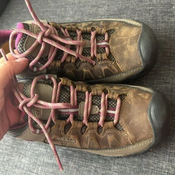 Keen Women's Targhee III Size 6,5