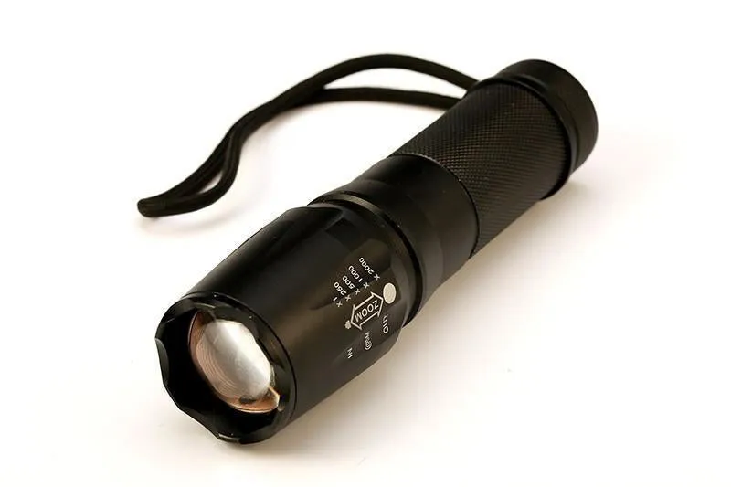 Military Grade 2000 Lumen LED Tactical Flashlight with 18650 Rechargeable Battery   Charger