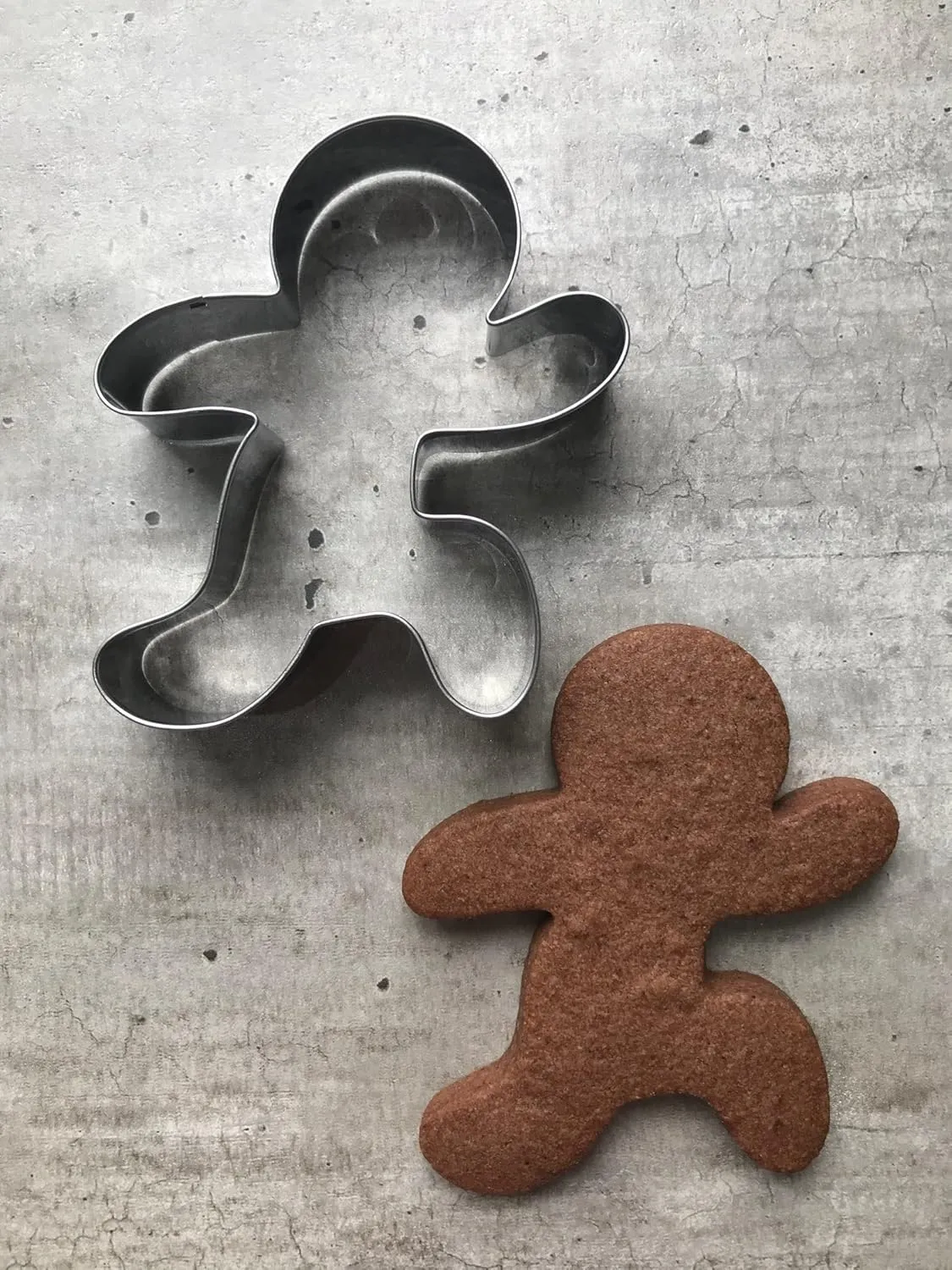 NEW LILIAO Christmas Running Gingerbread Man Cookie Cutter - 1pc - 3.6 x 4.2 inches - Stainless Steel