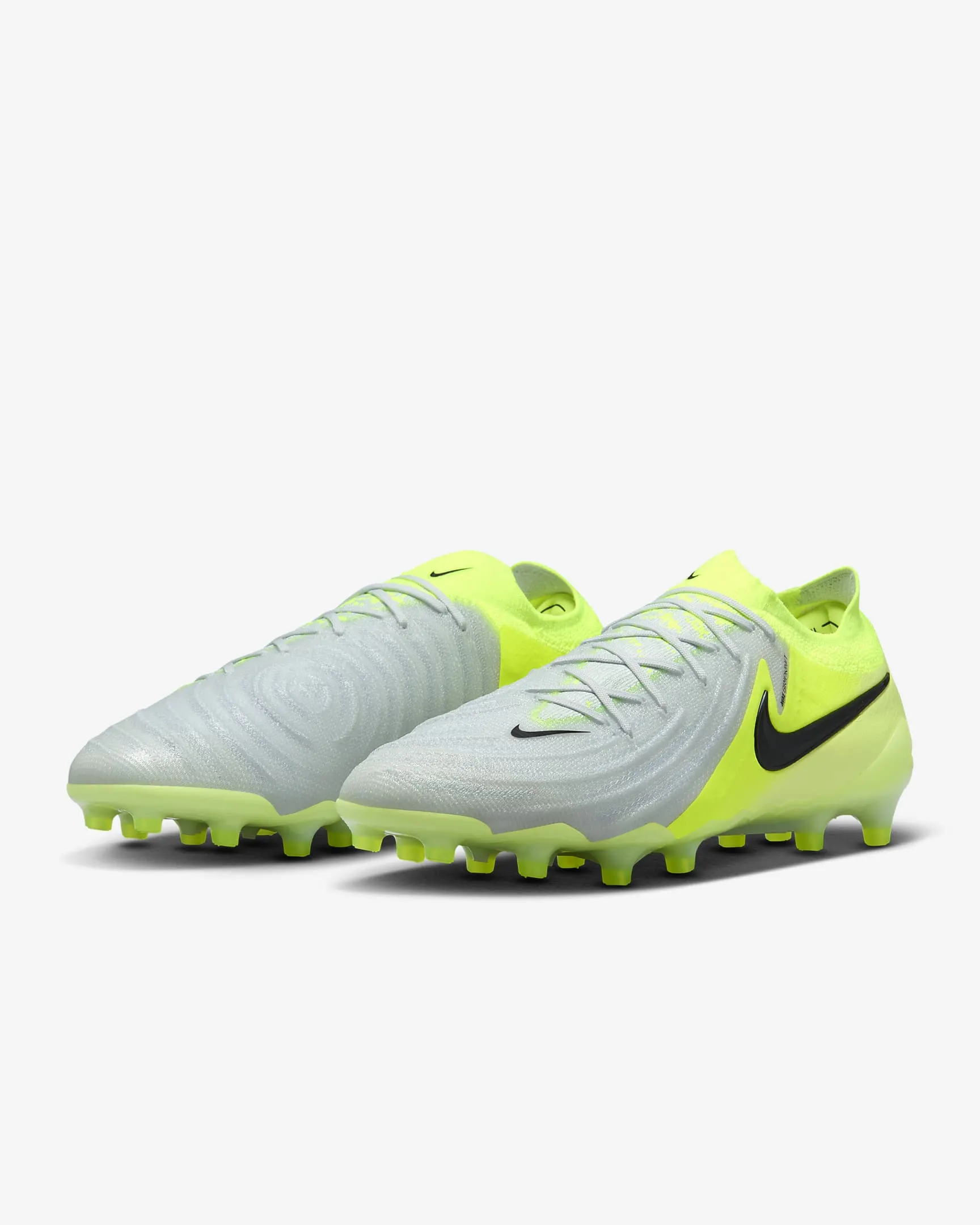 Nike Phantom GX 2 Elite AG Low-Top Football Boot