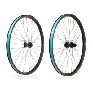 Praxis C32 Mountain Bike Wheelset