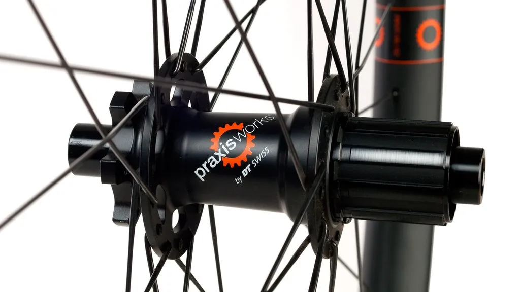 Praxis C32 Mountain Bike Wheelset