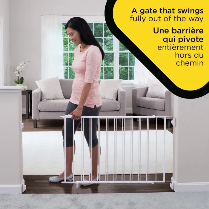 Safety 1st Wide & Sturdy Metal Sliding Gate