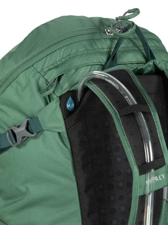 Skarab 30 Backpack w/ Reservoir