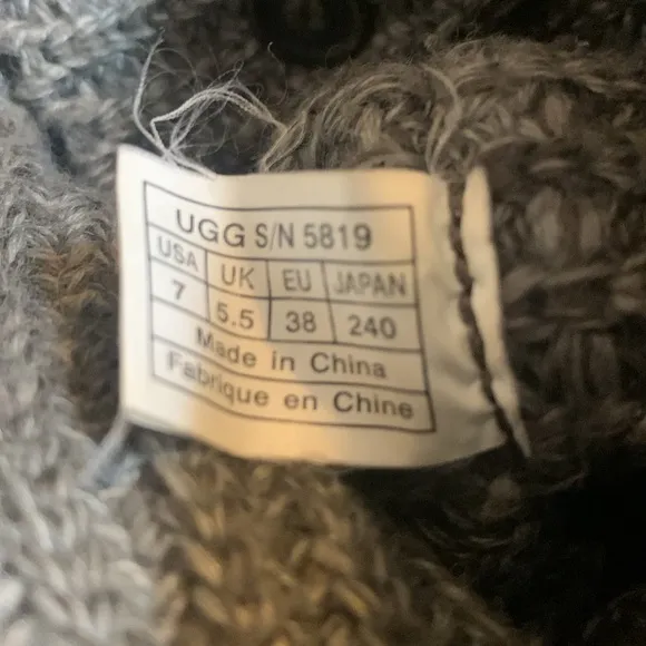 UGG Classic Cardy Sweater knit boots, size 7